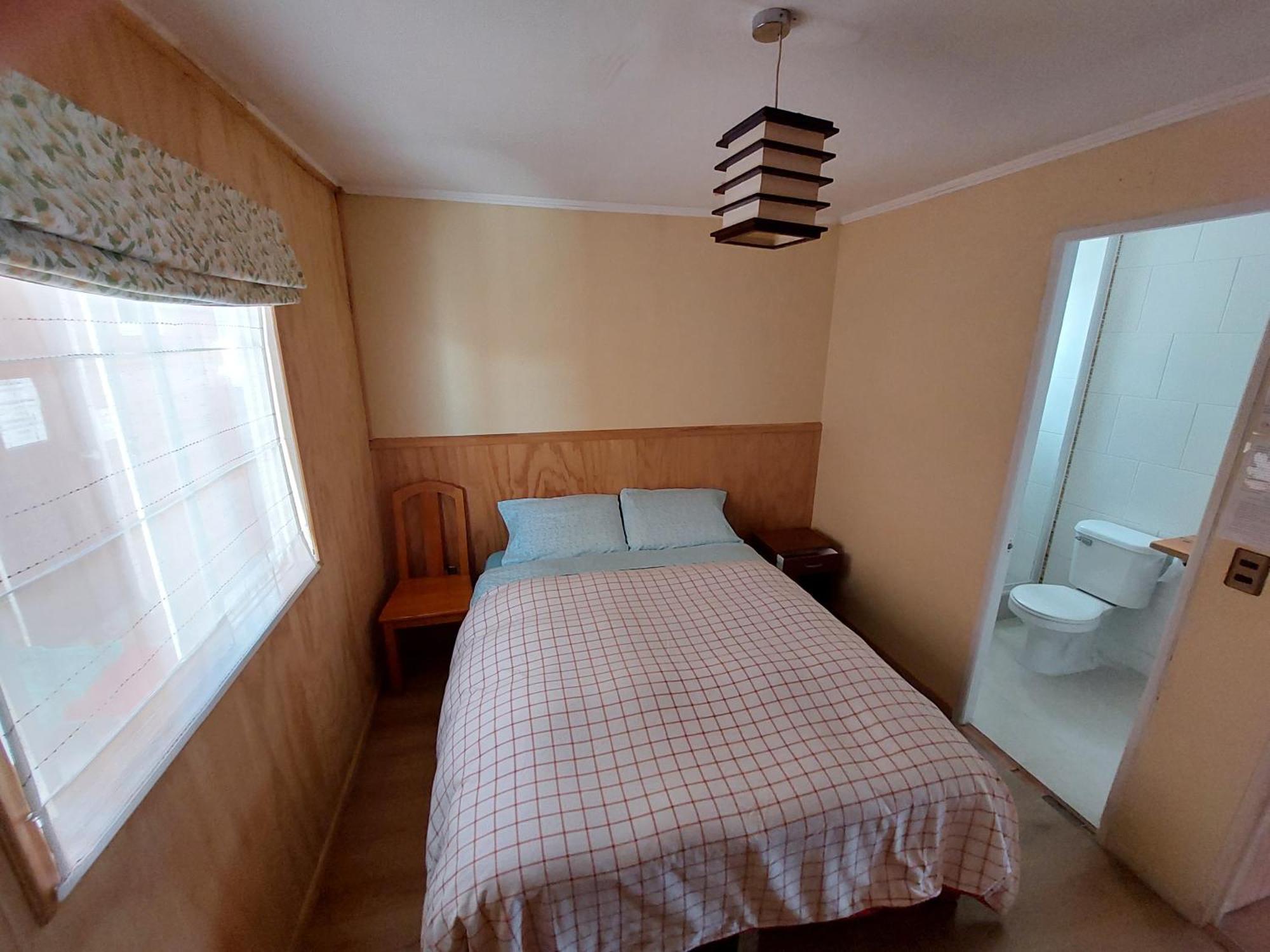 Hostal House Flover Пуерто-Варас Екстер'єр фото